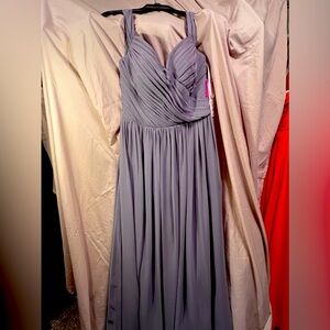 Very nice short and long formal dresses. New with the tags. Wholesale pricing$$